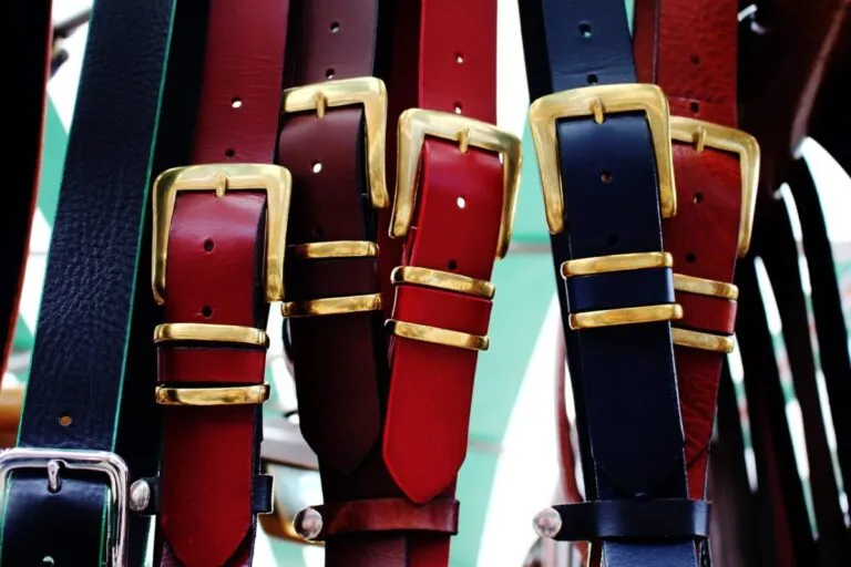 Comment choisir la bonne ceinture selon sa tenue ?
